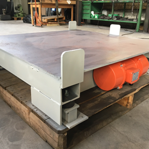 Vibraxtion Industrial Vibrating Table